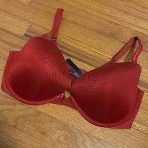 Red with/gold detail VS push-up bra (36DD)